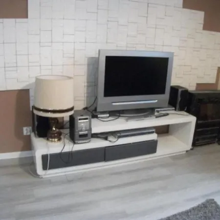 In Direkt Am Wasser By Interhome Feriehus